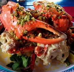 King crab o cangrejo al ajillo